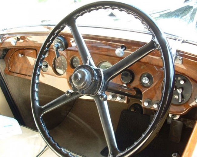 Classic Wedding Cars image 19